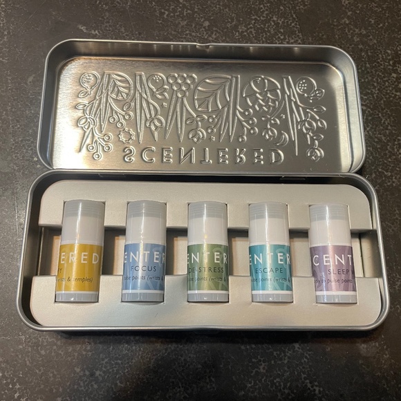Scentered Wellbeing Ritual Aromatherapy Mini Balms Tin - Picture 2 of 5